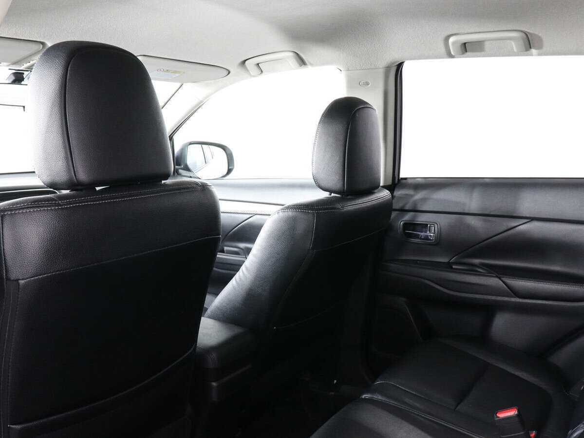 Mitsubishi Outlander б/у, 2013, Вариатор. Фото: #11