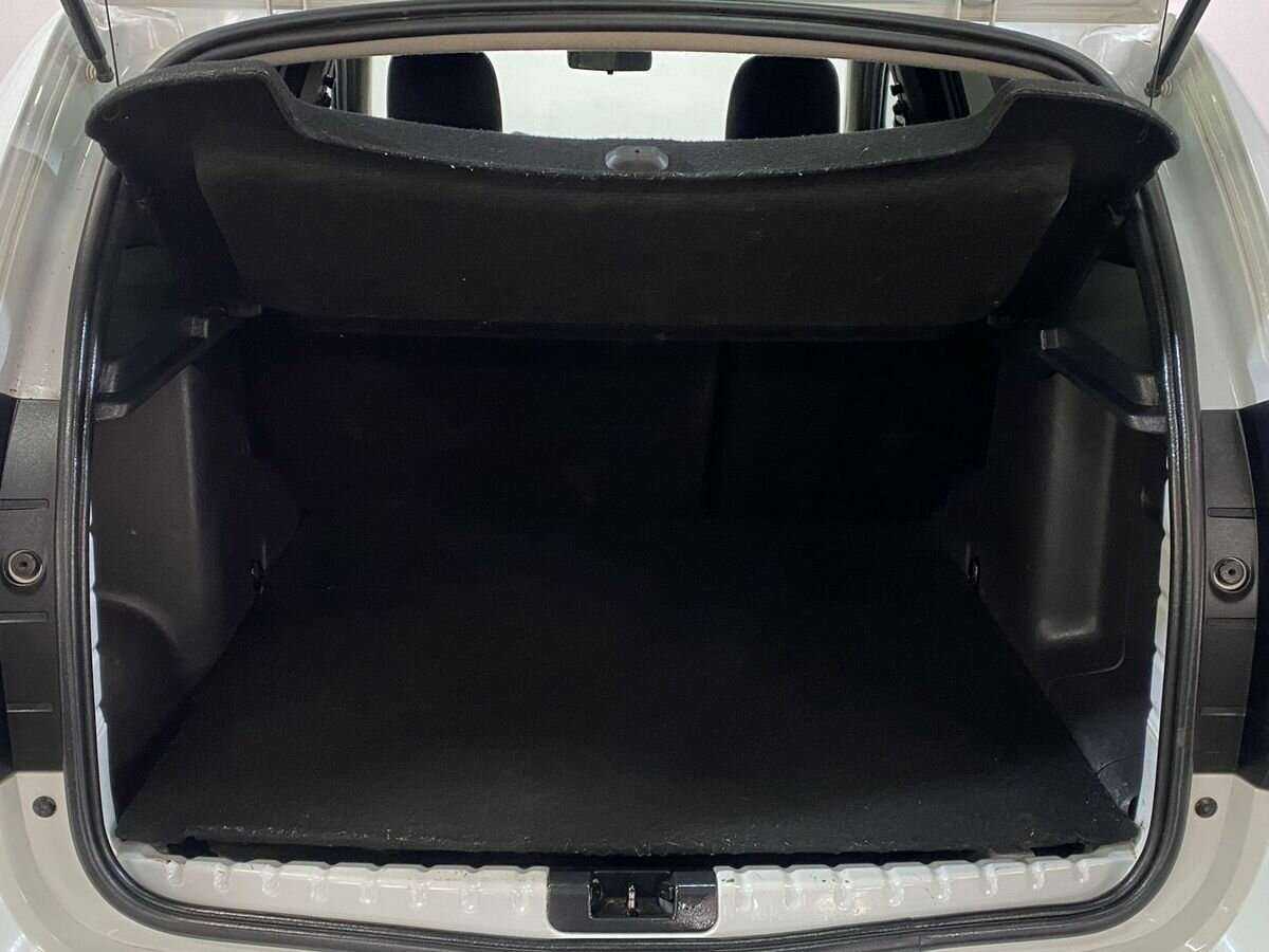 Renault Duster б/у, 2018, Механическая. Фото: #13