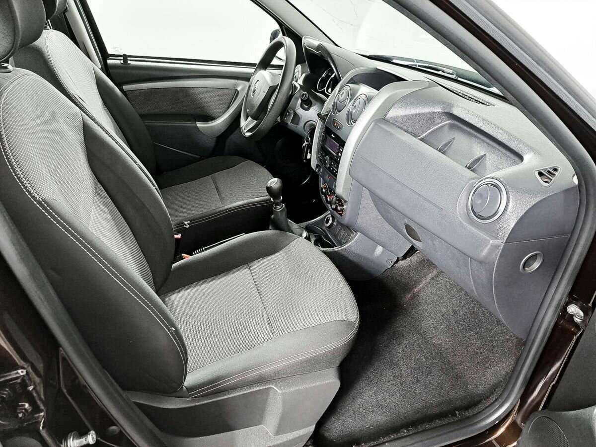 Renault Duster б/у, 2018, Механическая. Фото: #8