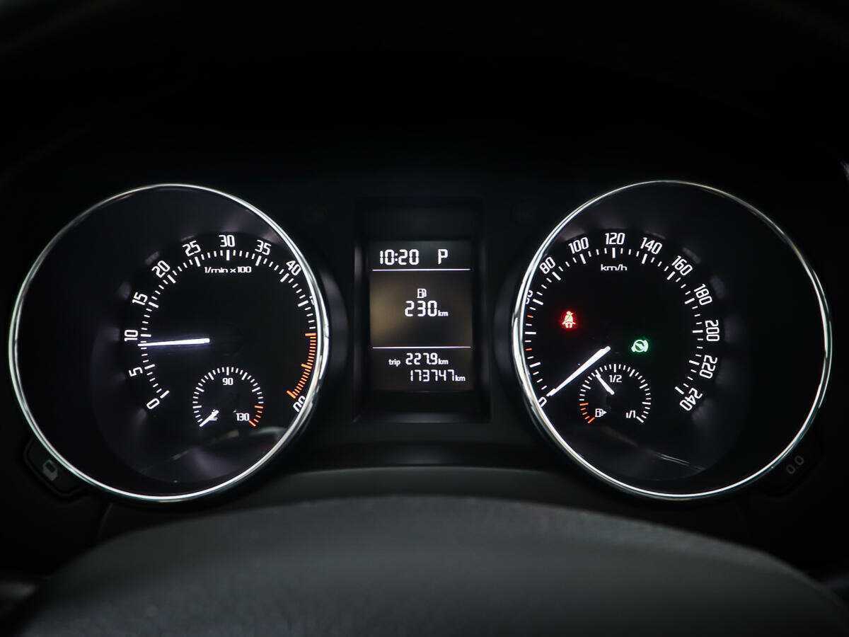 Skoda Yeti б/у, 2014, Роботизированная. Фото: #13