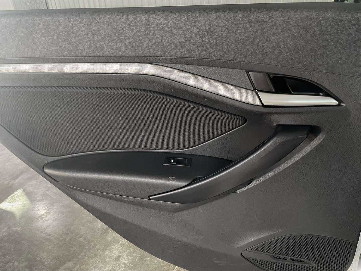 Lada (ВАЗ) Vesta б/у, 2017, Механическая. Фото: #17