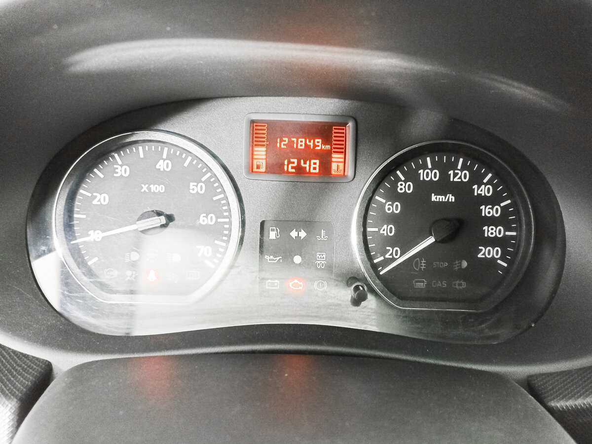 Renault Sandero б/у, 2014, Механическая. Фото: #10