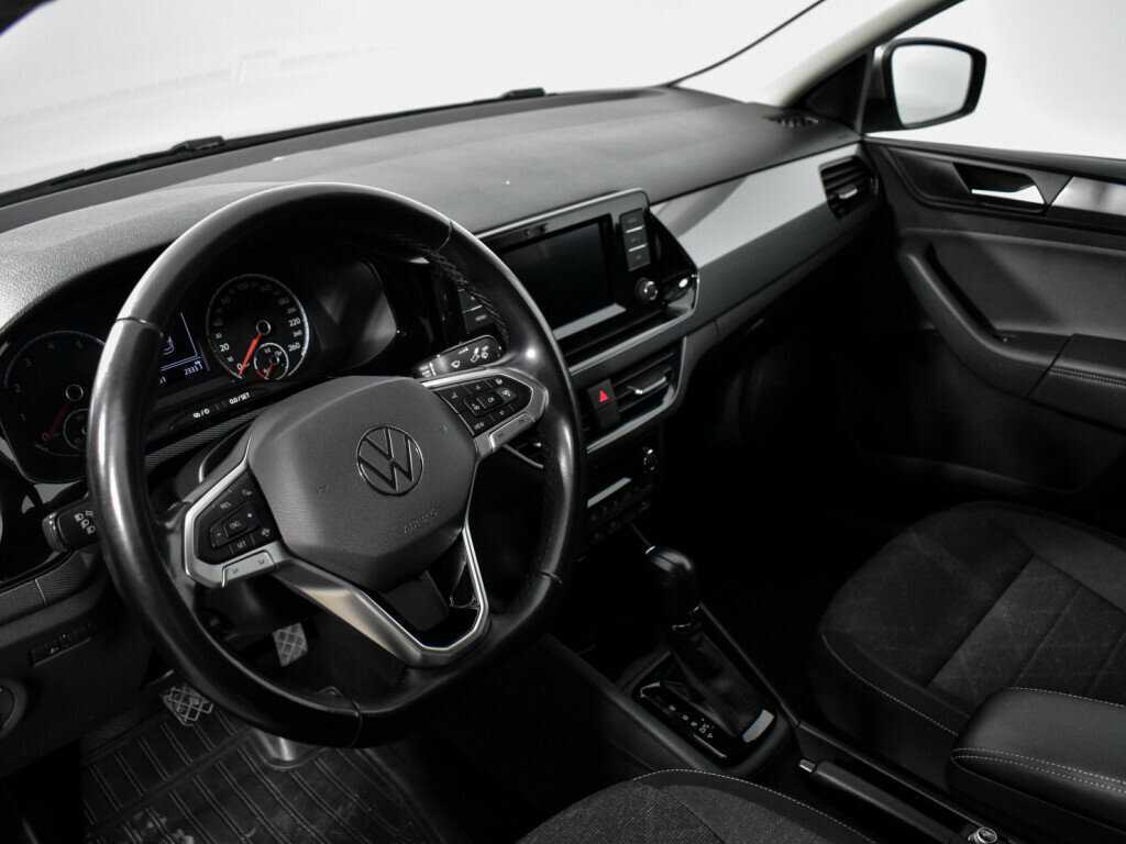 Volkswagen Polo б/у, 2020, Автоматическая. Фото: #8