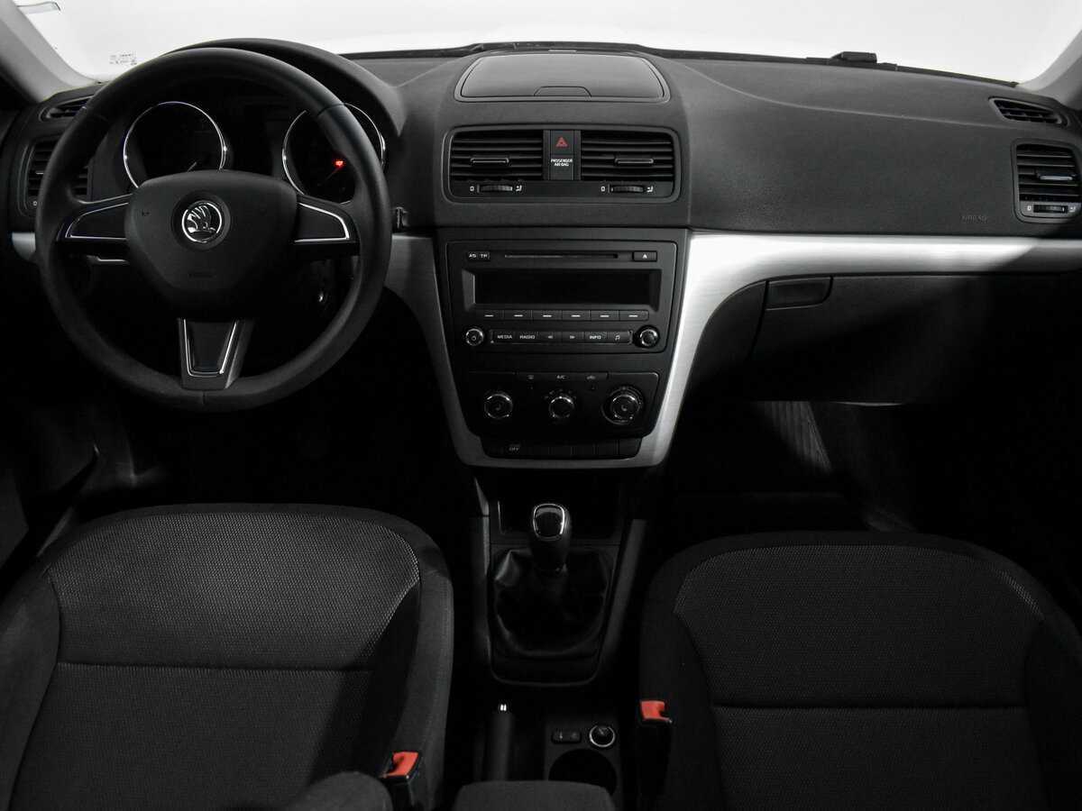 Skoda Yeti б/у, 2015, Механическая. Фото: #14