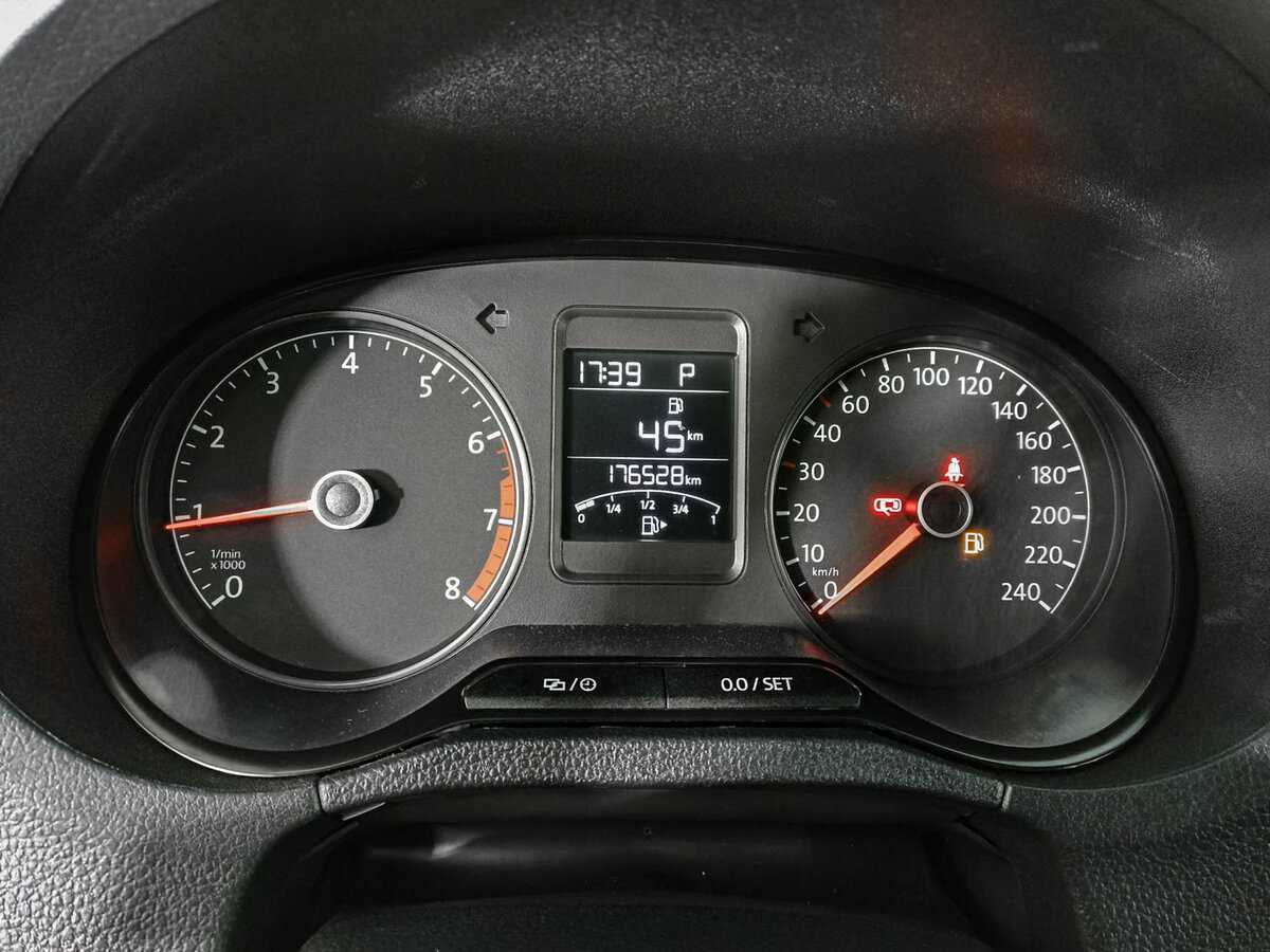 Volkswagen Polo б/у, 2016, Автоматическая. Фото: #12