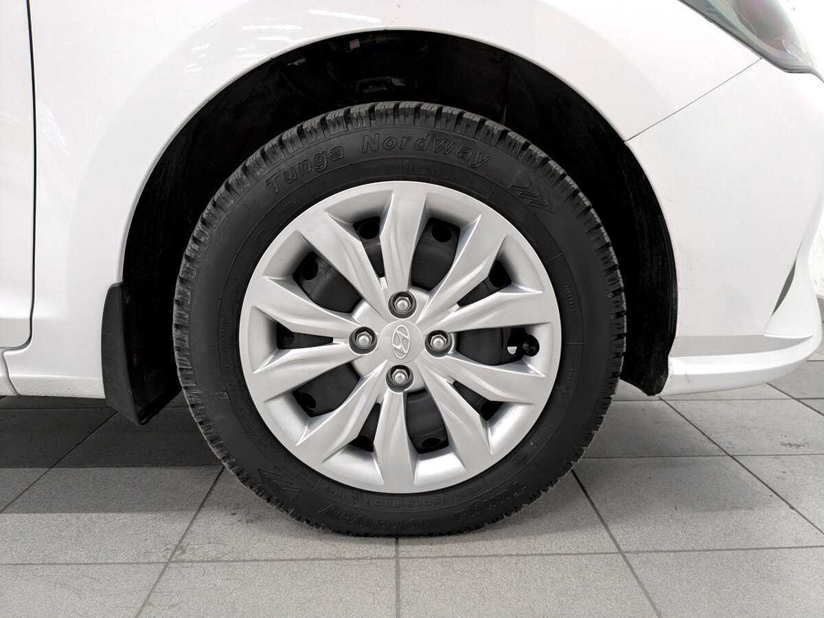 Hyundai Solaris б/у, 2021, Автоматическая. Фото: #17