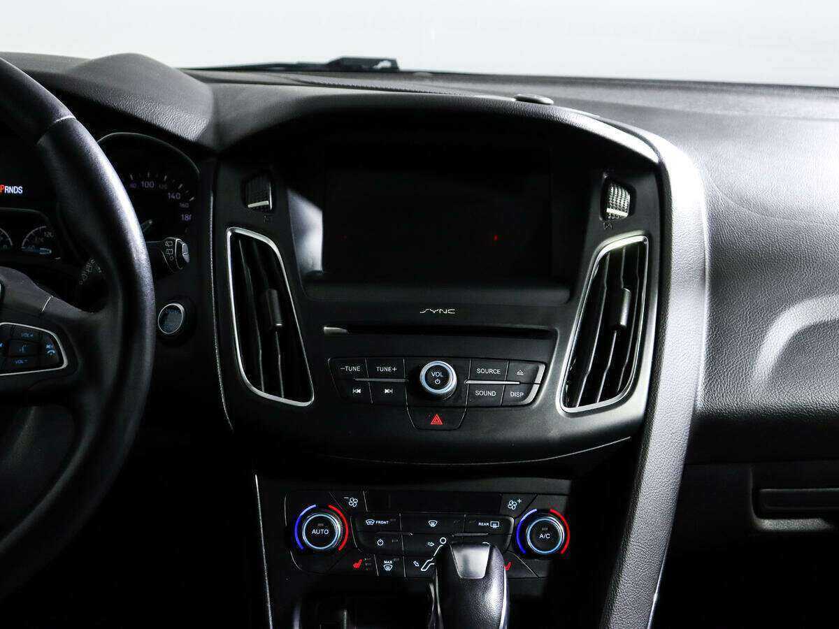 Ford Focus б/у, 2017, Автоматическая. Фото: #10