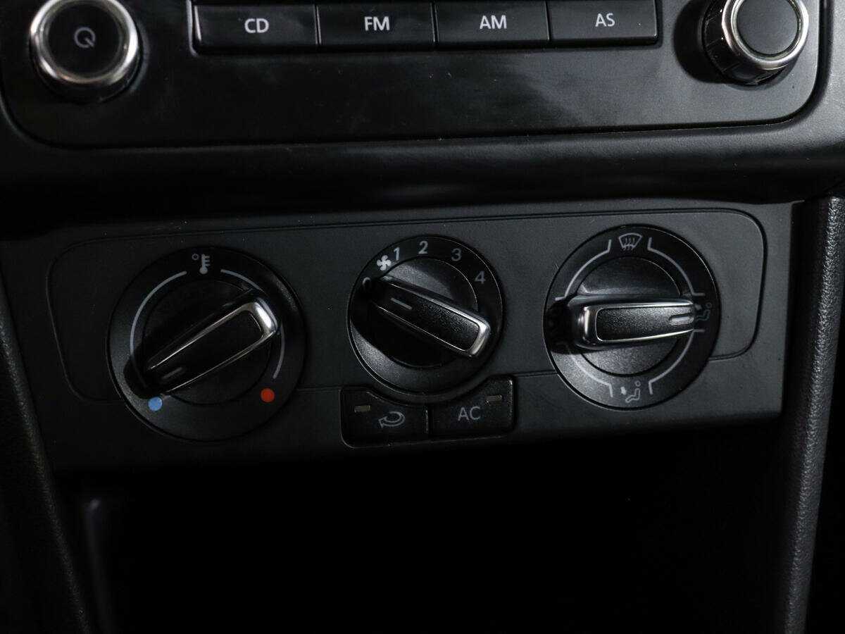 Volkswagen Polo б/у, 2012, Автоматическая. Фото: #15