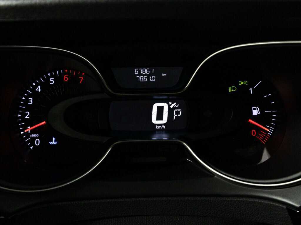 Renault Kaptur б/у, 2021, Вариатор. Фото: #11