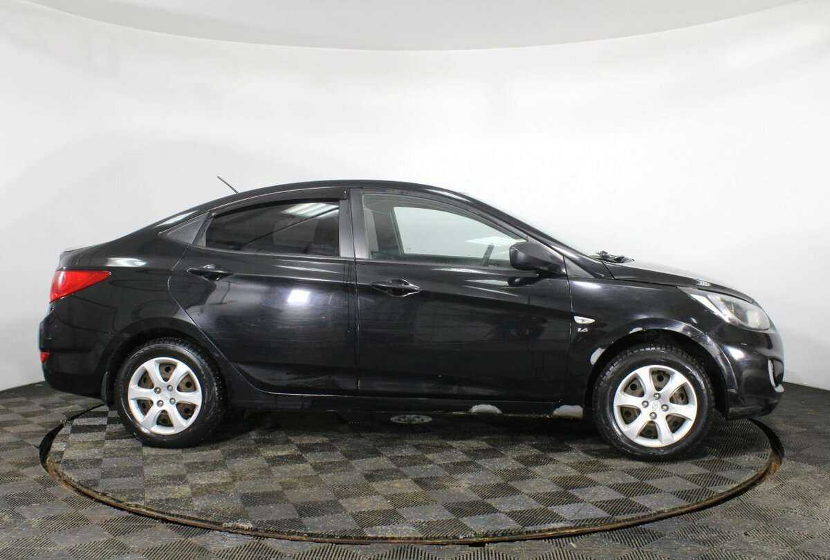 Hyundai Solaris б/у, 2013, Механическая. Фото: #3