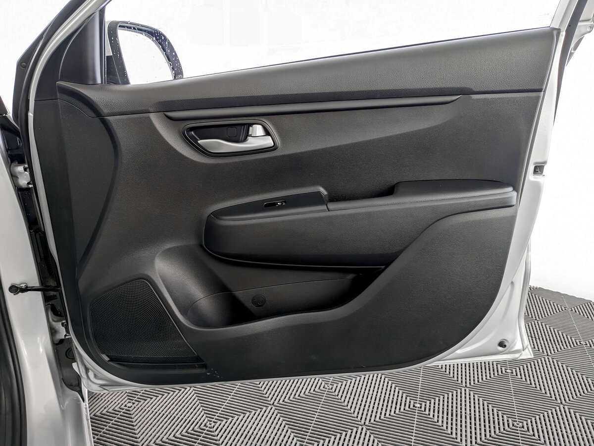 Kia Rio б/у, 2021, Автоматическая. Фото: #18