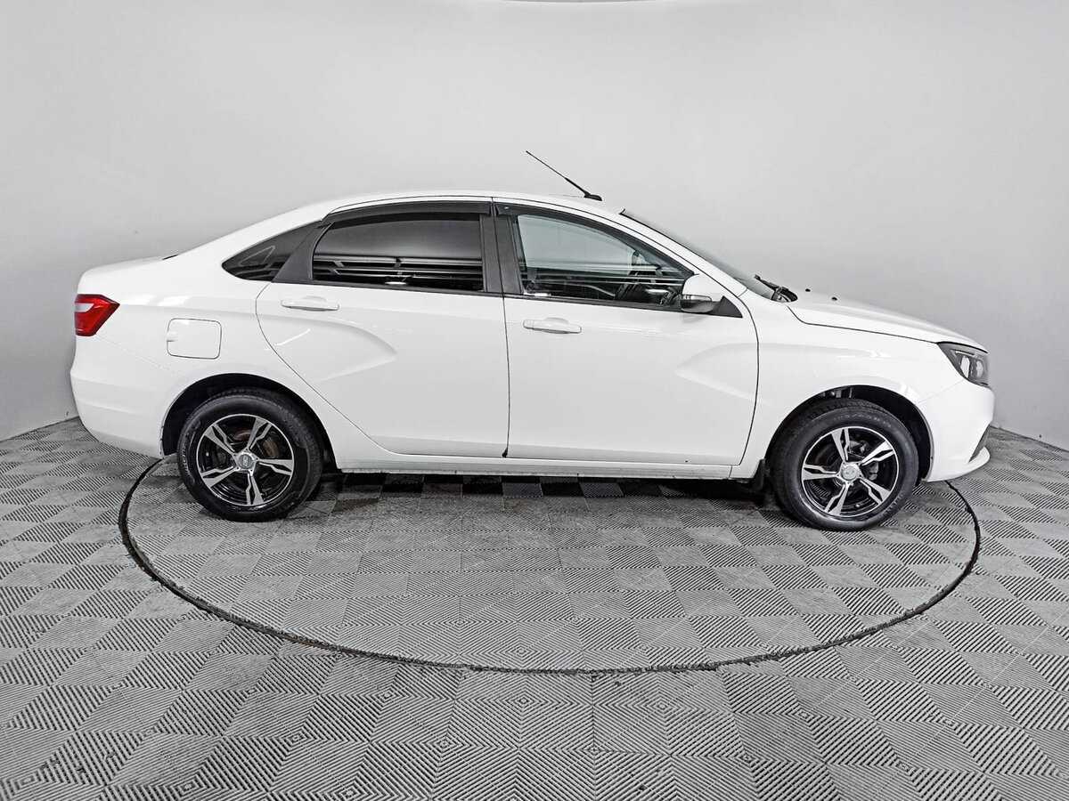Lada (ВАЗ) Vesta б/у, 2017, Механическая. Фото: #3