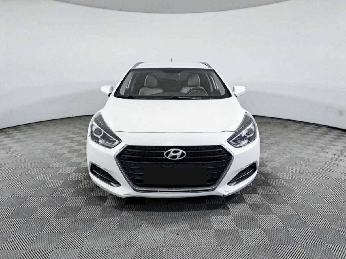 Hyundai i40 б/у, 2015, Автоматическая. Фото: #1