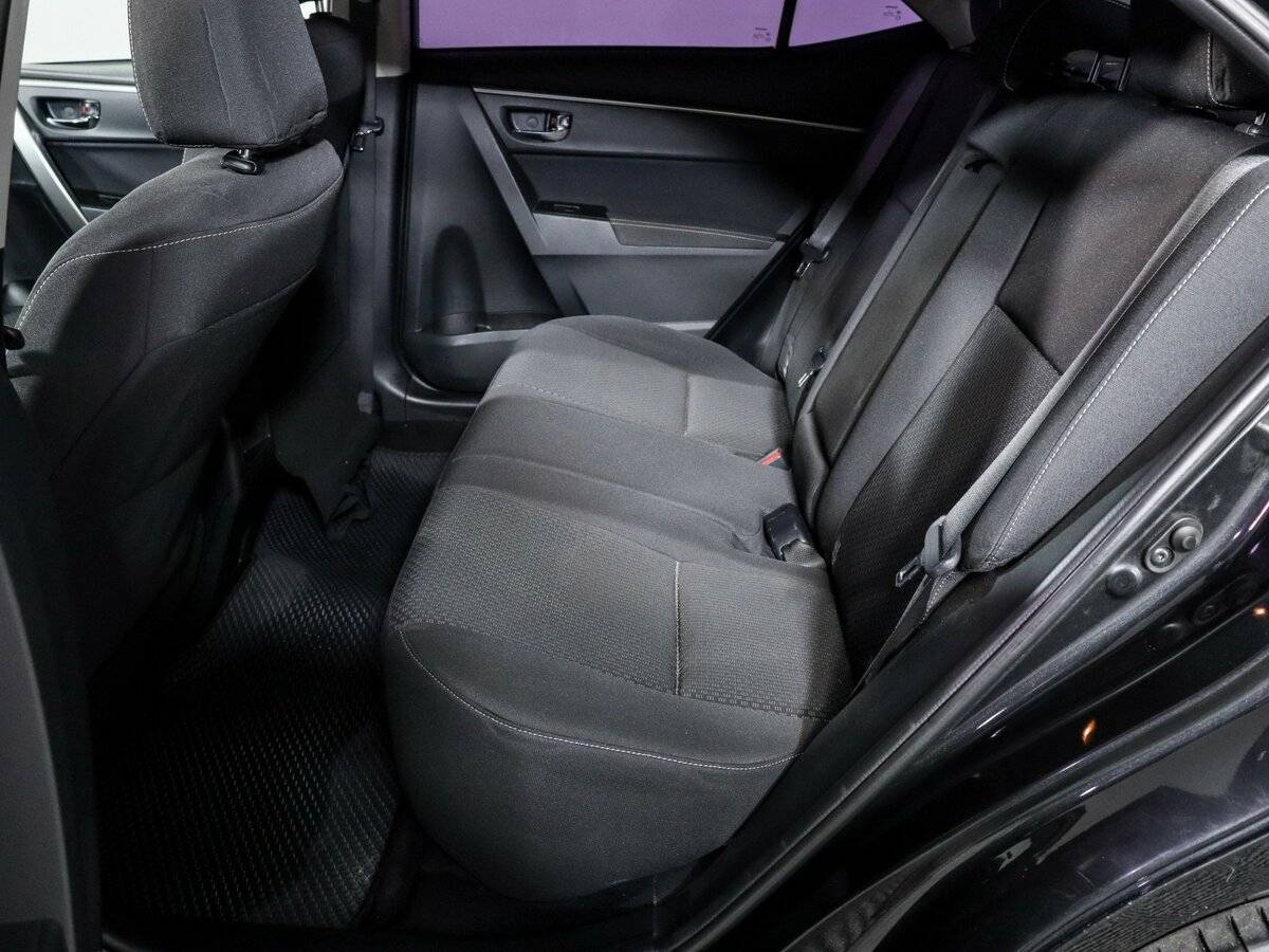 Toyota Corolla б/у, 2014, Механическая. Фото: #6