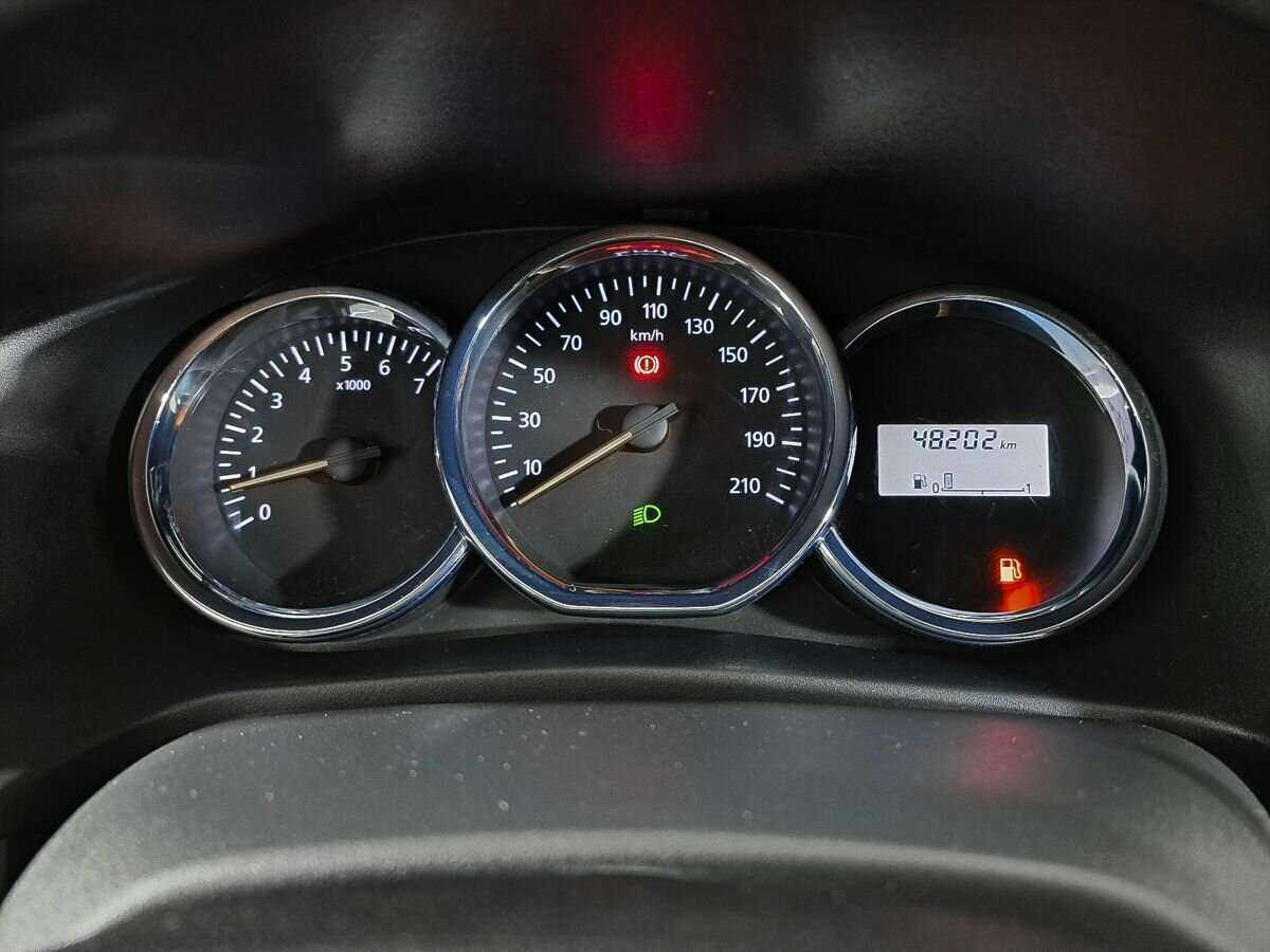 Renault Sandero б/у, 2018, Механическая. Фото: #8