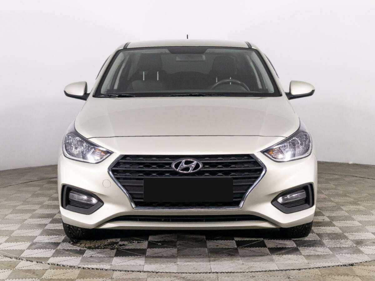 Hyundai Solaris б/у, 2019, Автоматическая. Фото: #1