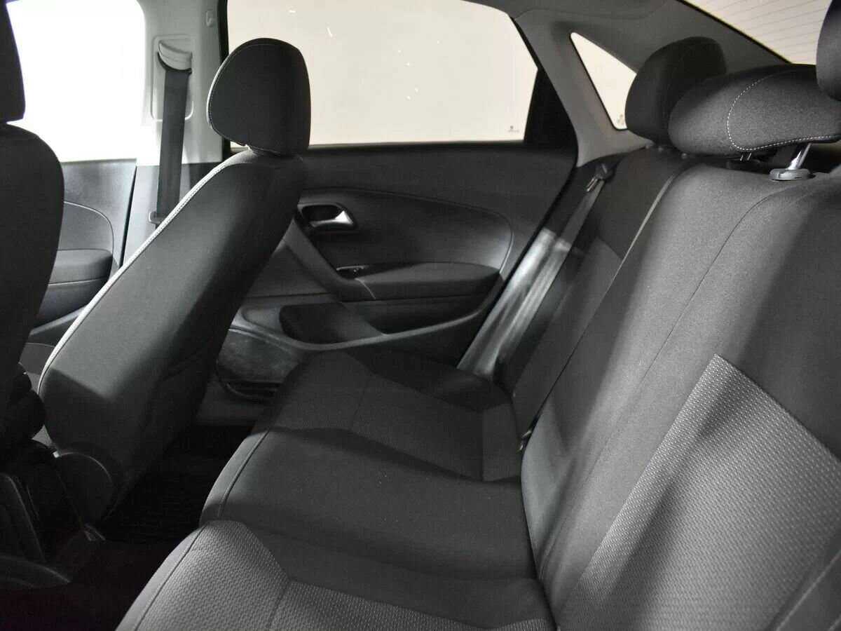 Volkswagen Polo б/у, 2017, Роботизированная. Фото: #6