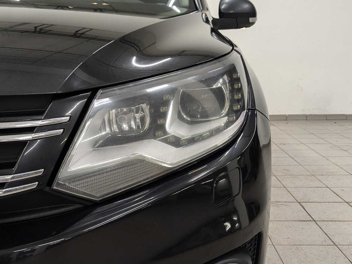 Volkswagen Tiguan б/у, 2015, Автоматическая. Фото: #10