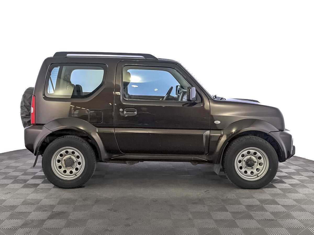Suzuki Jimny б/у, 2017, Механическая. Фото: #3