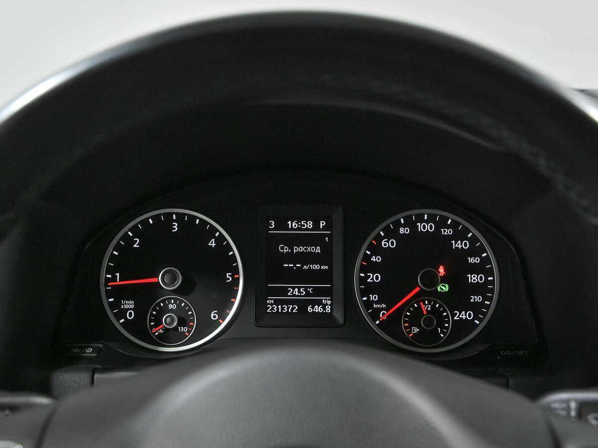 Volkswagen Tiguan б/у, 2013, Автоматическая. Фото: #6