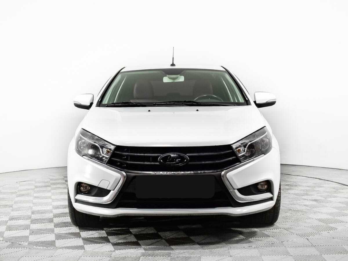 Lada (ВАЗ) Vesta б/у, 2016, Механическая. Фото: #1