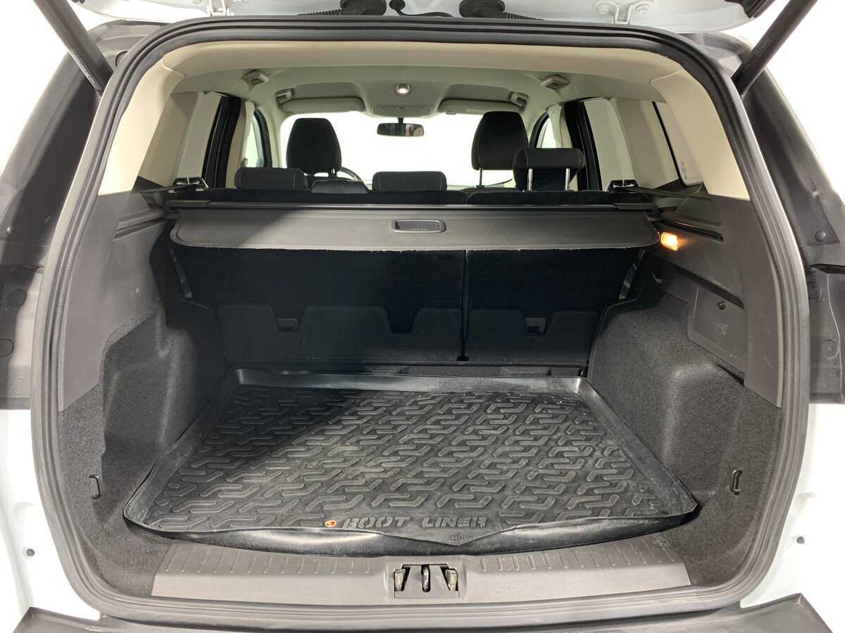 Ford Kuga б/у, 2017, Автоматическая. Фото: #19