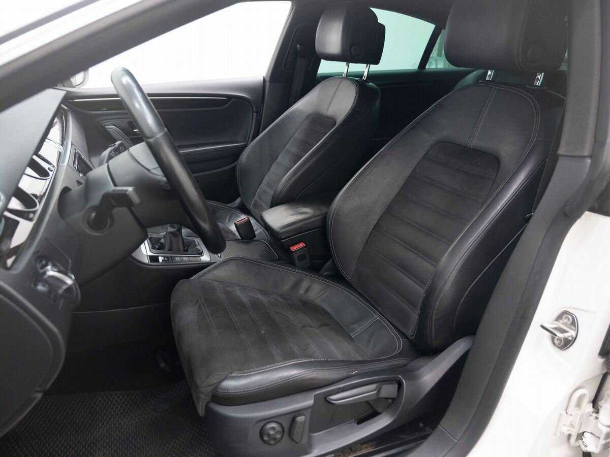 Volkswagen Passat CC б/у, 2014, Механическая. Фото: #7