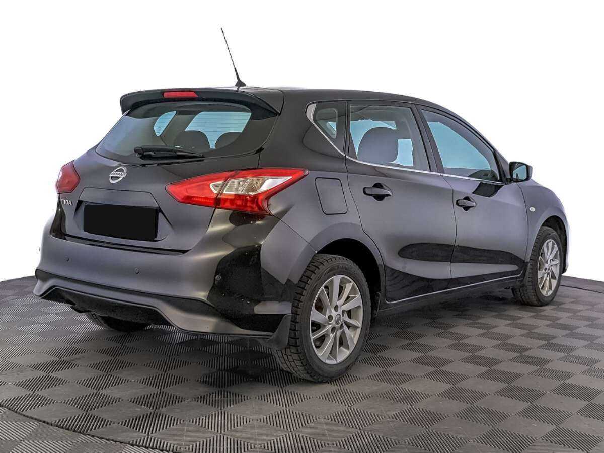 Nissan Tiida б/у, 2015, Вариатор. Фото: #4