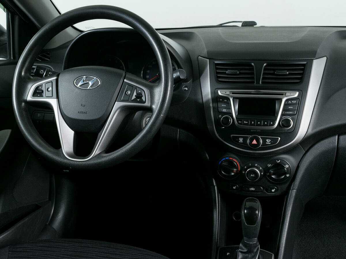 Hyundai Solaris б/у, 2014, Автоматическая. Фото: #10