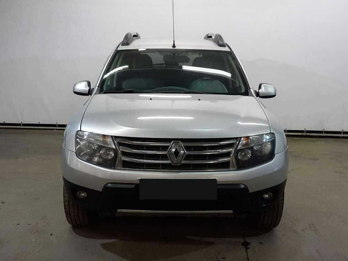 Renault Duster б/у, 2012, Механическая. Фото: #1