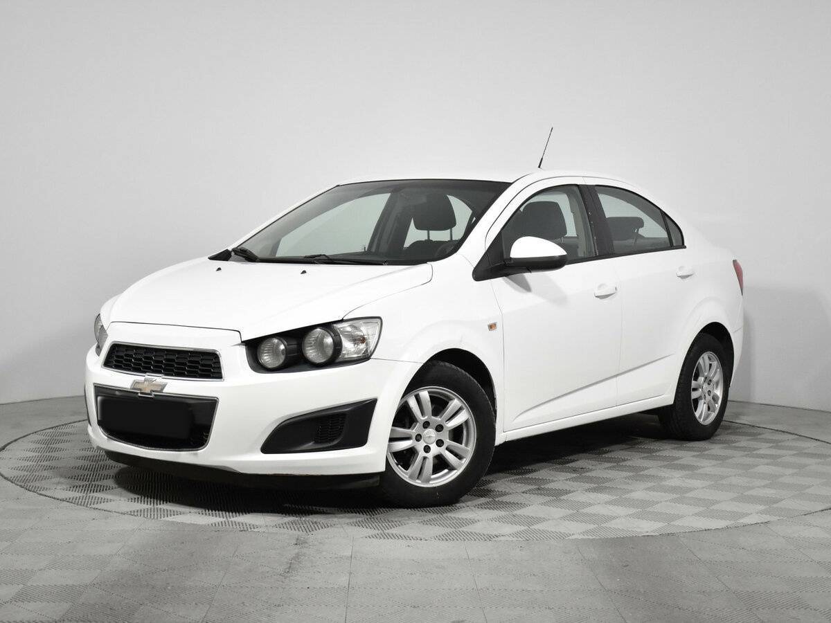 Chevrolet Aveo б/у, 2013, Автоматическая. Фото: #0