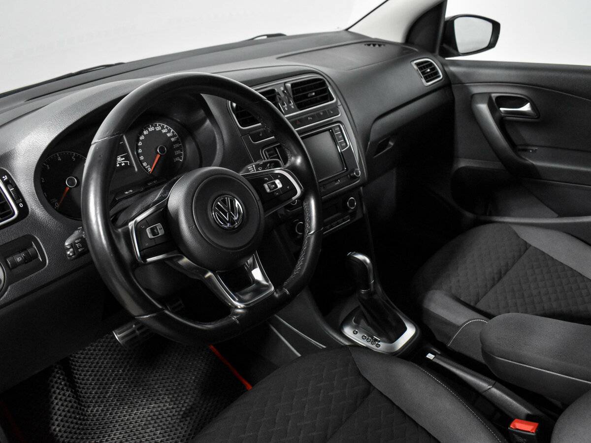 Volkswagen Polo б/у, 2018, Роботизированная. Фото: #8