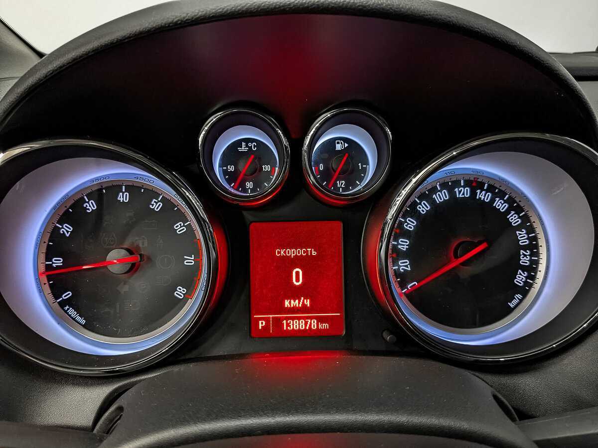 Opel Astra б/у, 2014, Автоматическая. Фото: #13