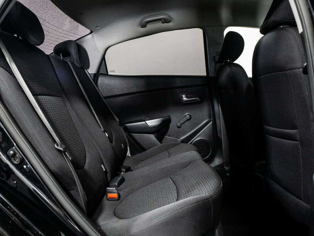 Kia Rio б/у, 2016, Автоматическая. Фото: #9