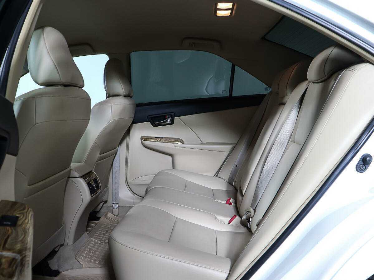 Toyota Camry б/у, 2014, Автоматическая. Фото: #11