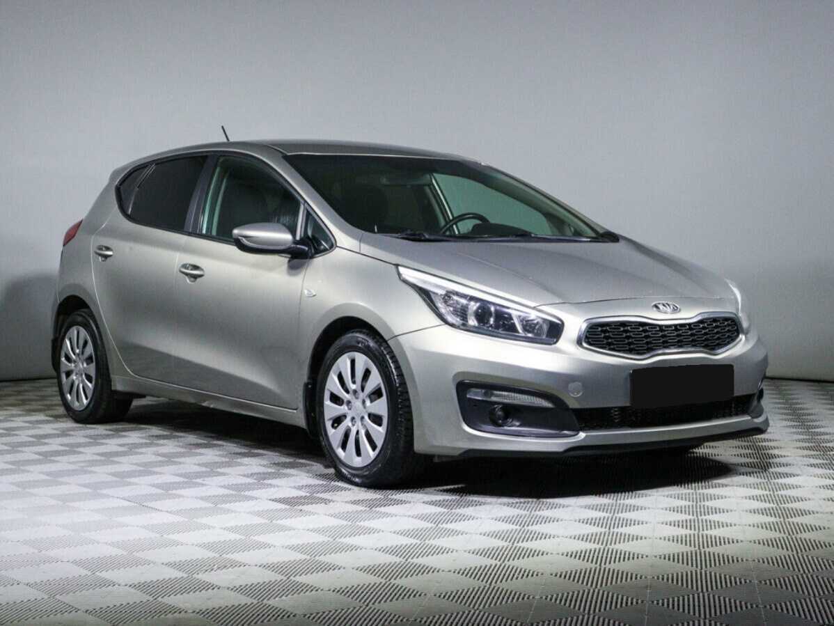 Kia Ceed б/у, 2015, Автоматическая. Фото: #2