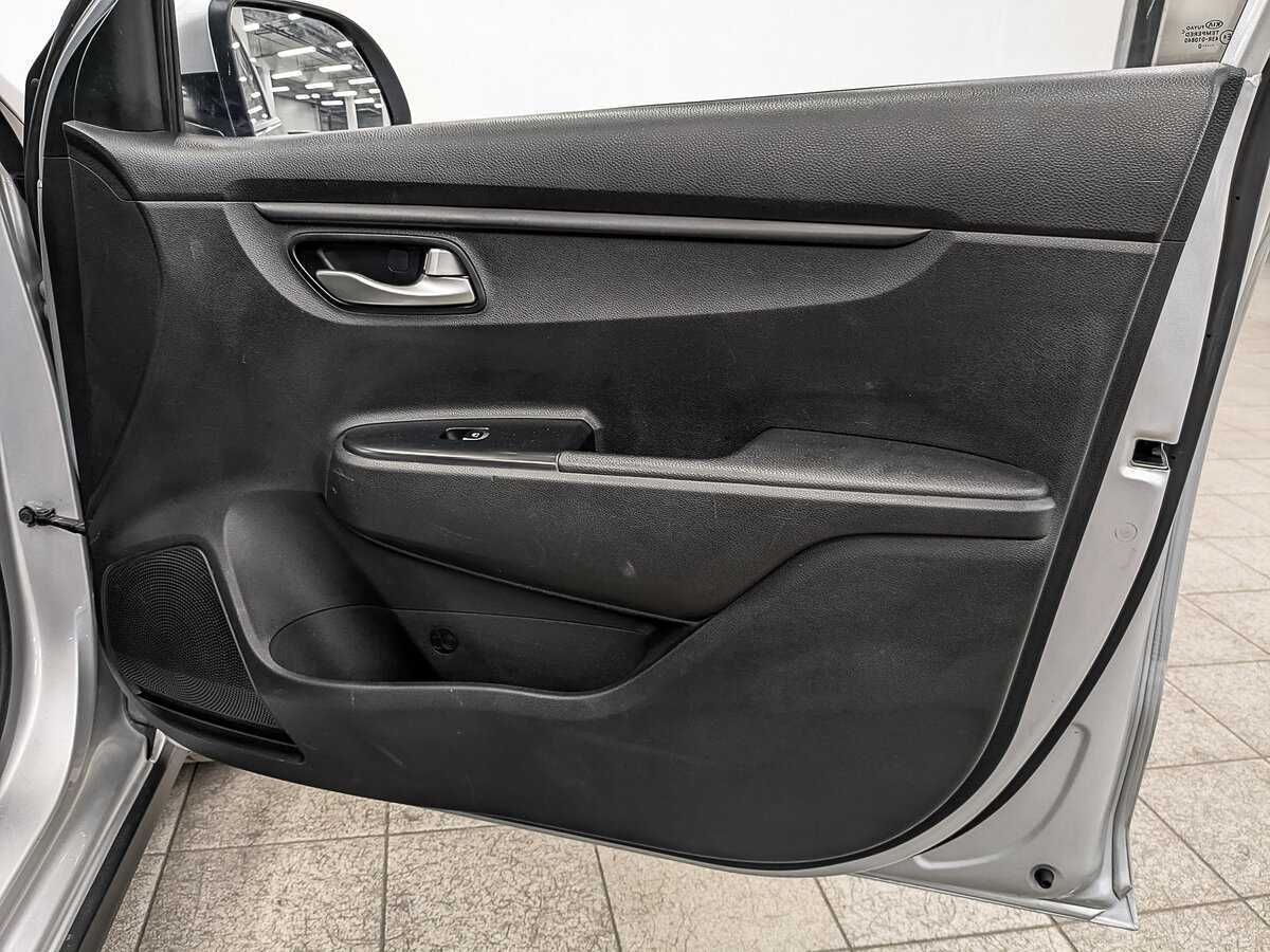 Kia Rio б/у, 2020, Автоматическая. Фото: #24