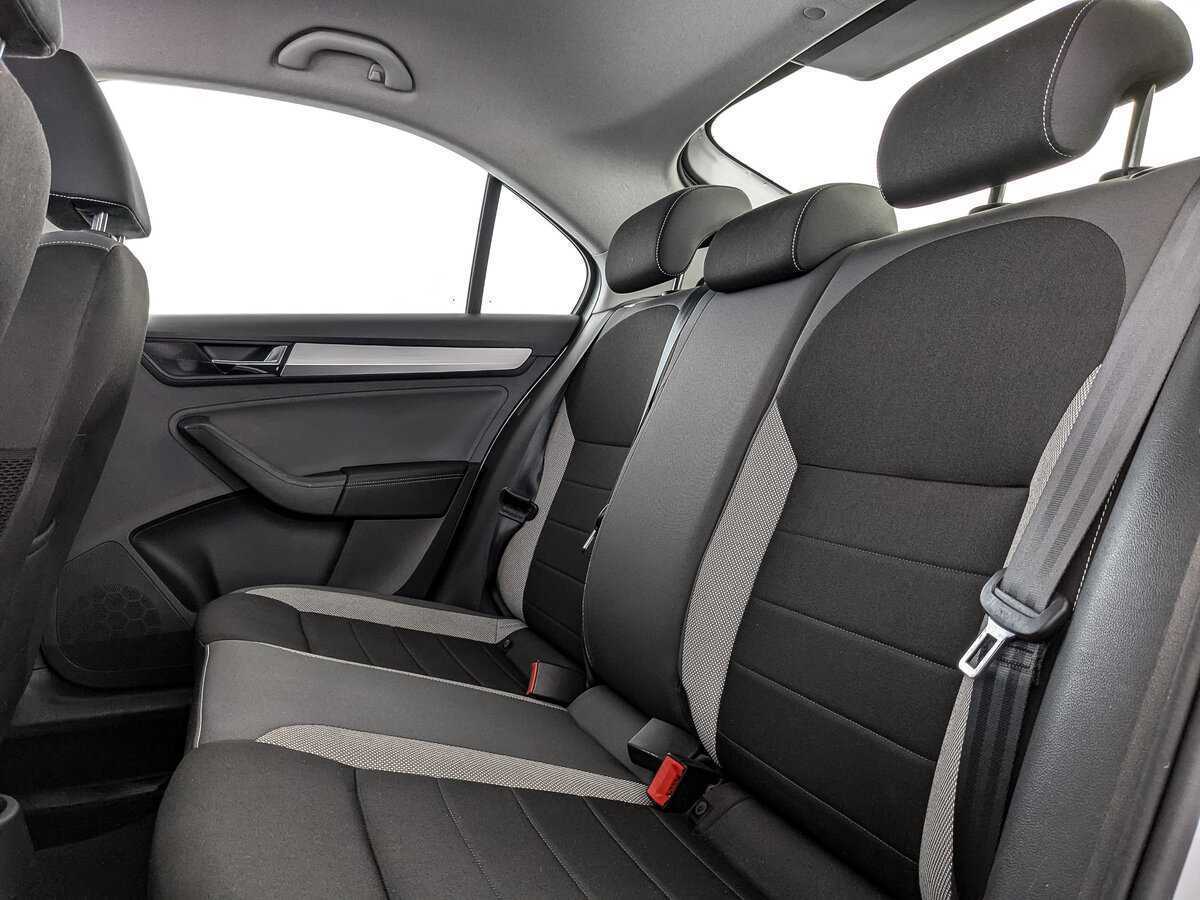 Skoda Rapid б/у, 2018, Механическая. Фото: #13