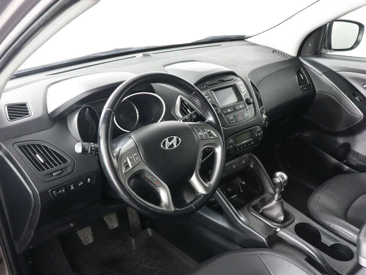 Hyundai ix35 б/у, 2013, Механическая. Фото: #8