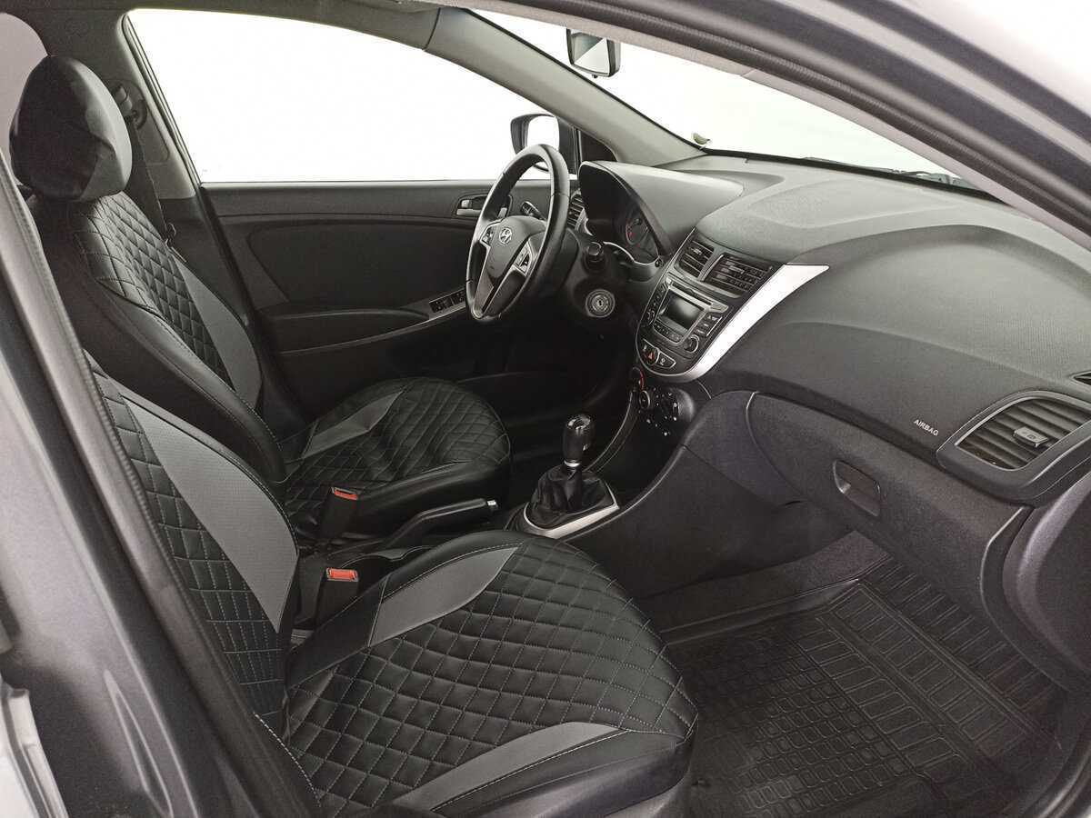 Hyundai Solaris б/у, 2015, Механическая. Фото: #10