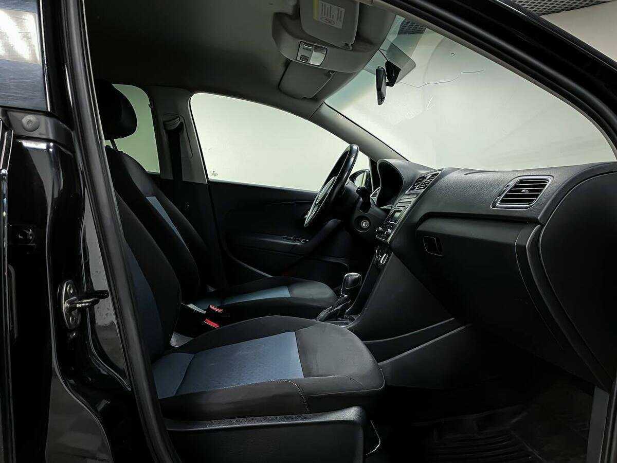 Volkswagen Polo б/у, 2013, Автоматическая. Фото: #11