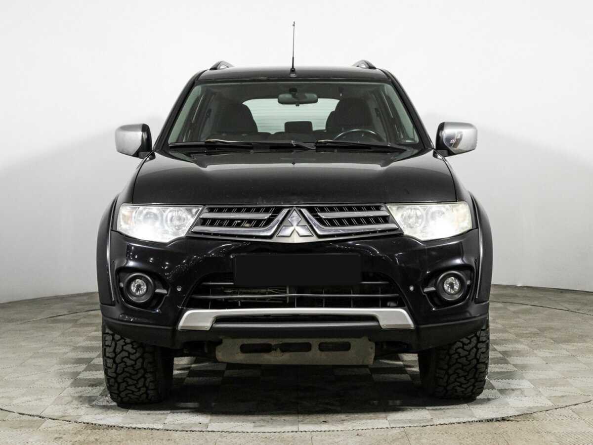 Mitsubishi Pajero Sport б/у, 2013, Автоматическая. Фото: #1