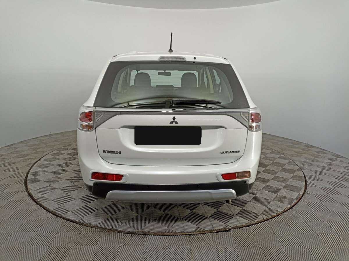 Mitsubishi Outlander б/у, 2014, Вариатор. Фото: #5