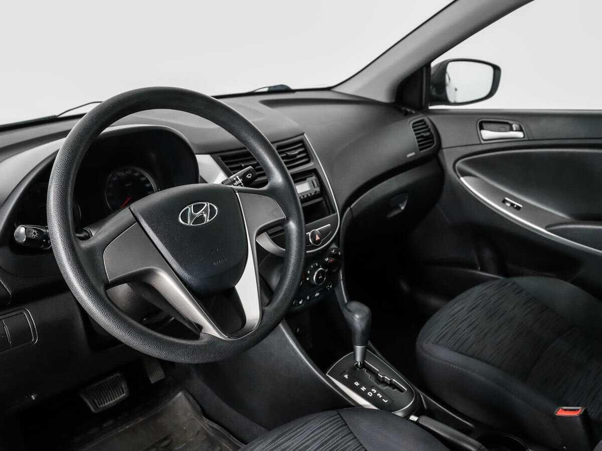 Hyundai Solaris б/у, 2016, Автоматическая. Фото: #8