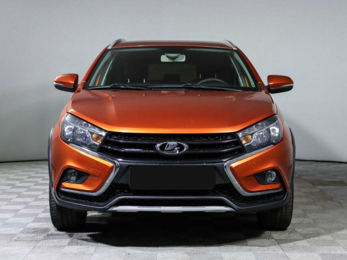 Lada (ВАЗ) Vesta б/у, 2018, Механическая. Фото: #1