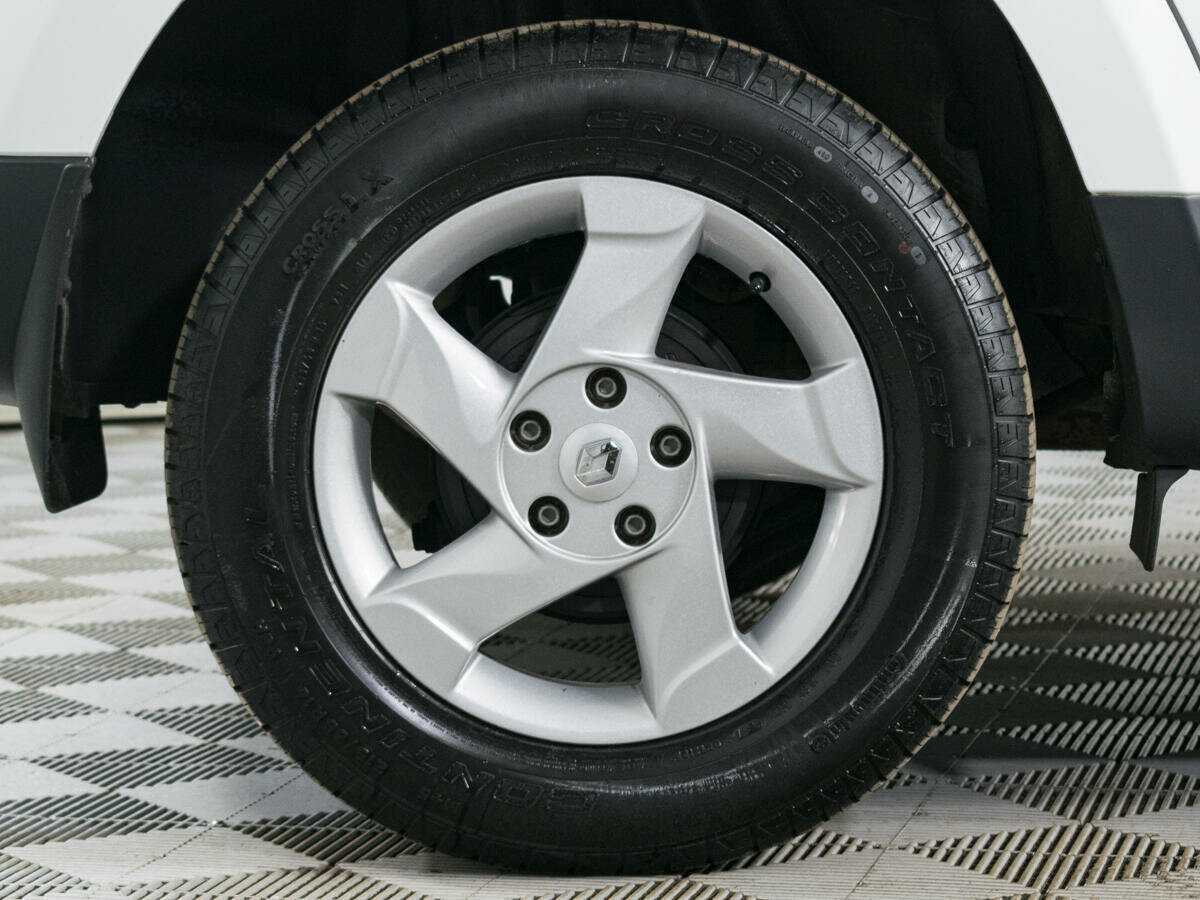 Renault Duster б/у, 2017, Механическая. Фото: #17