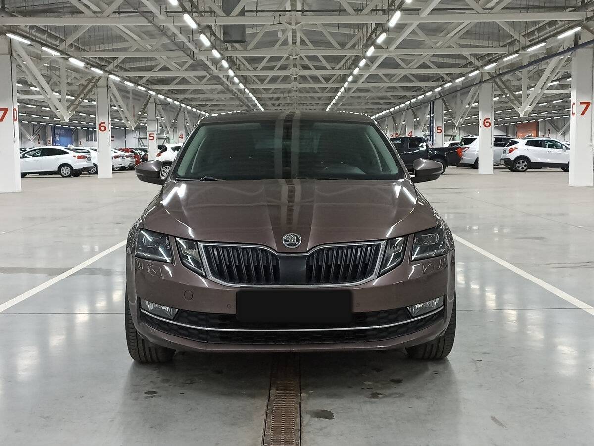 Skoda Octavia б/у, 2018, Роботизированная. Фото: #1