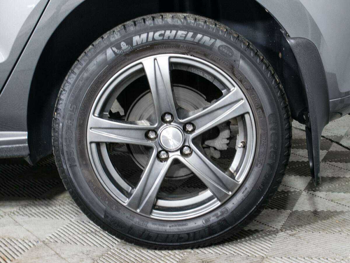 Volkswagen Polo б/у, 2012, Роботизированная. Фото: #14