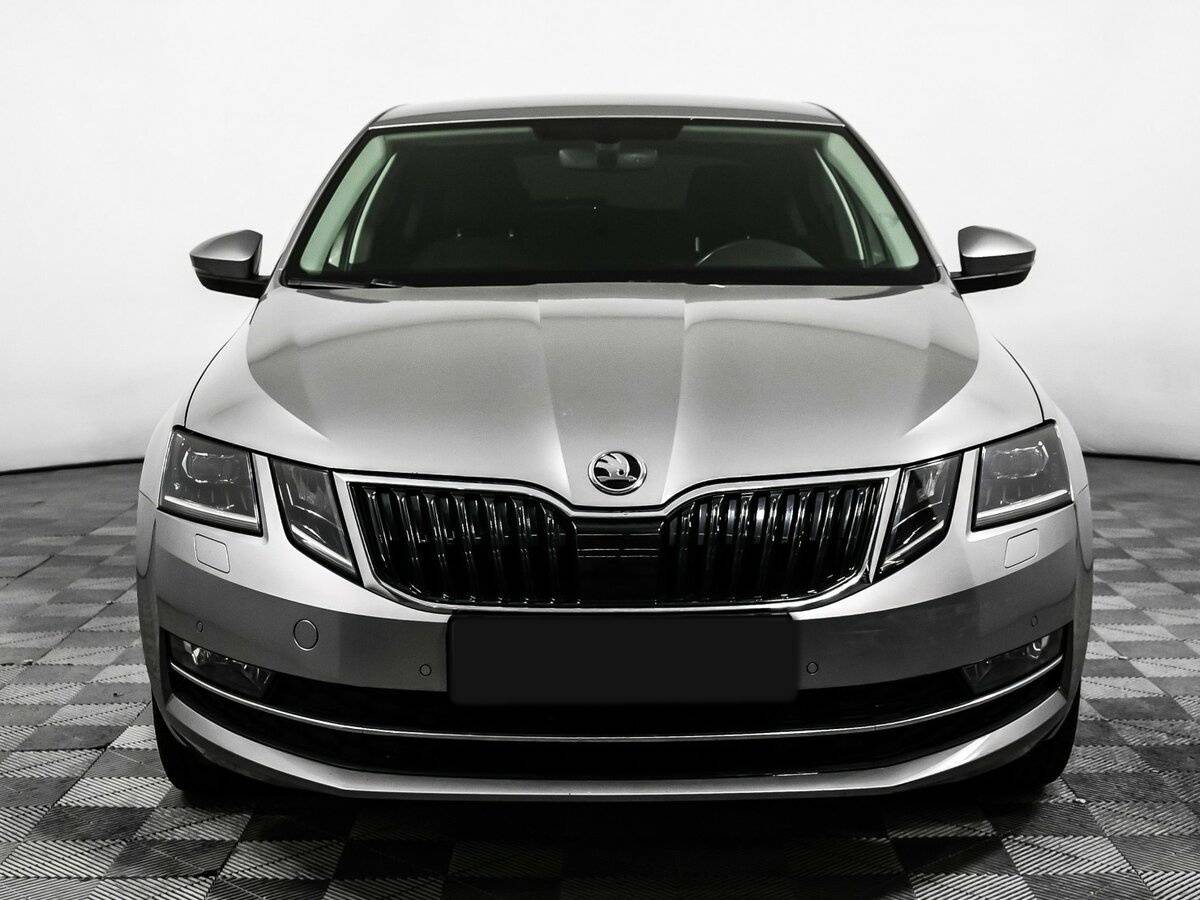 Skoda Octavia б/у, 2018, Роботизированная. Фото: #1