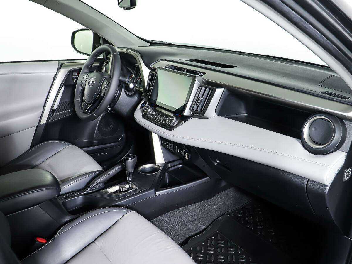 Toyota RAV4 б/у, 2013, Автоматическая. Фото: #6